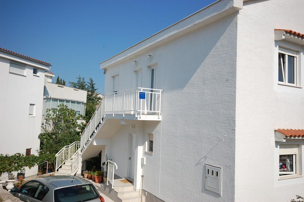Apartments Curicta 1 Krk Town Exterior foto